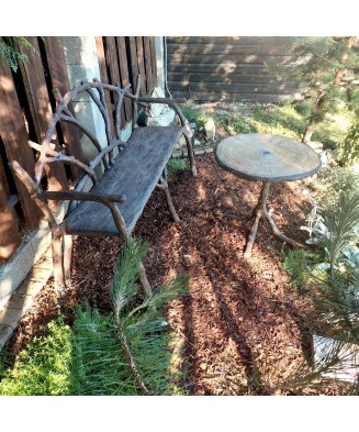 Concrete Garden Seating – Wood Look with Long-Lasting Durability